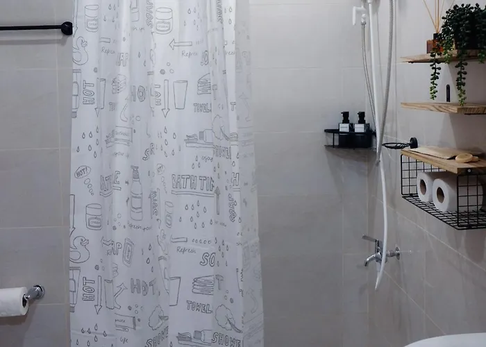 Balai Uno Minimalist Unit With Balcony